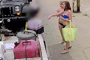 9孩岁女被弄高潮